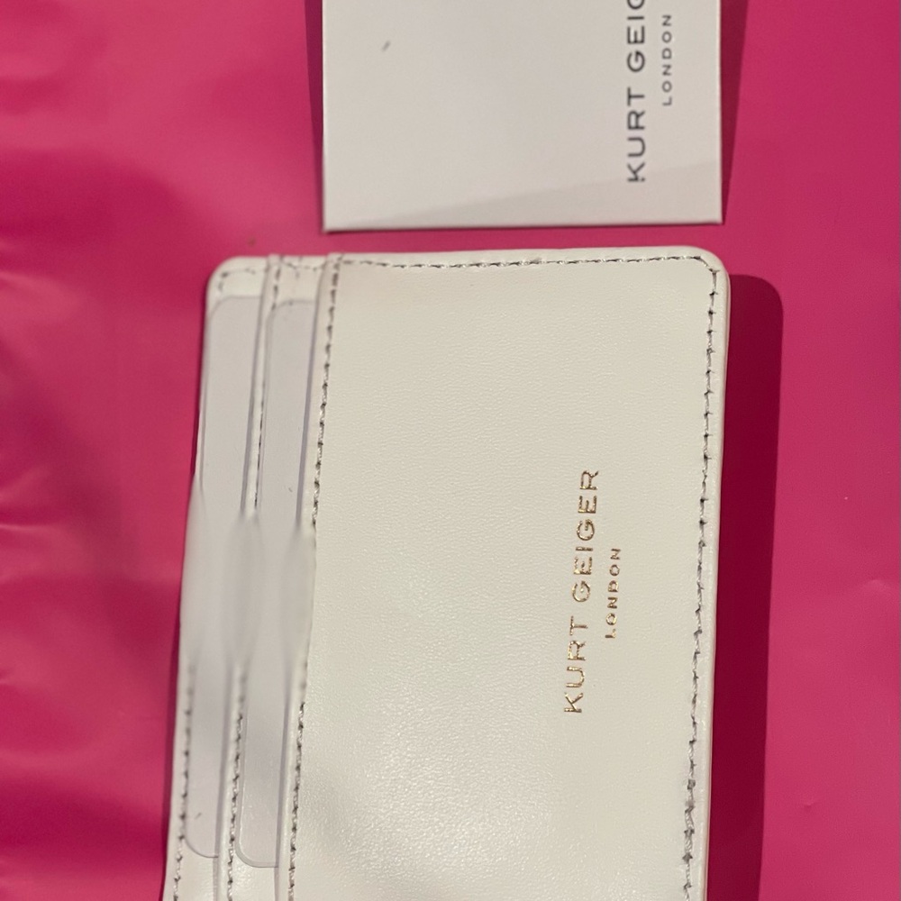 Kurt Geiger White Card Holder with Gold Logo - Picture 2 of 2